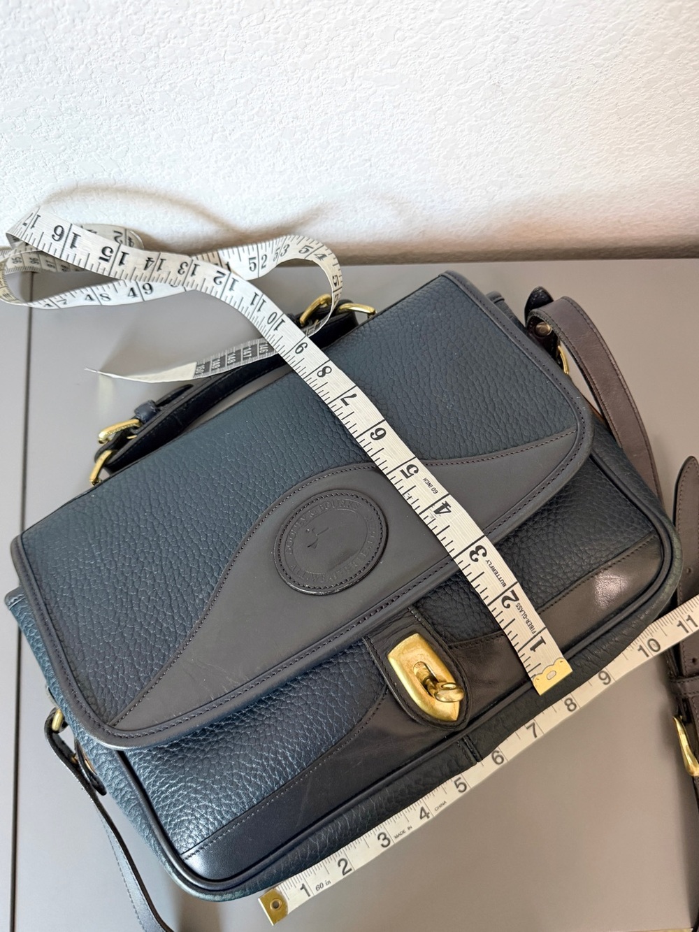 Dooney & Bourke Blue Leather Crossbody Bag with brass Hardware Vintage - Picture 7 of 11
